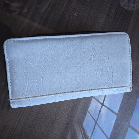 Ladies Black White & Pink Double Zip Around Wallet NEW - Picture 2 of 5